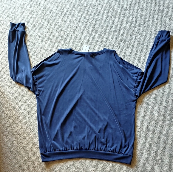 NWT STITCH FIX MIXED THREADS cold shoulder top - Picture 6 of 8